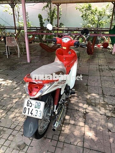 SYM Angela 50cc Trắng đỏ
