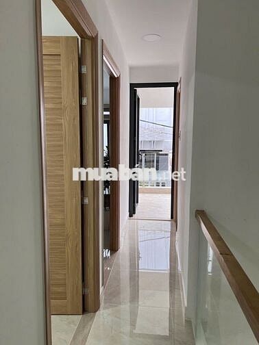BÁN NHÀ NGANG 7 MÉT ĐƯỜNG HOÀ HƯNG QUẬN 10