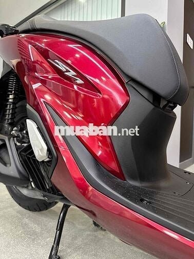 SH125 2023 Đỏ Đen rin odo 3000 km 1 chủ