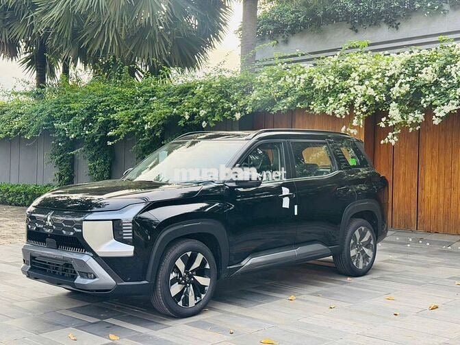Mitsubishi Destinator Premium/Ultimate Đa dạng