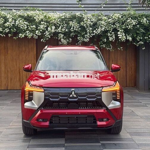 Mitsubishi Destinator Premium/Ultimate Đa dạng