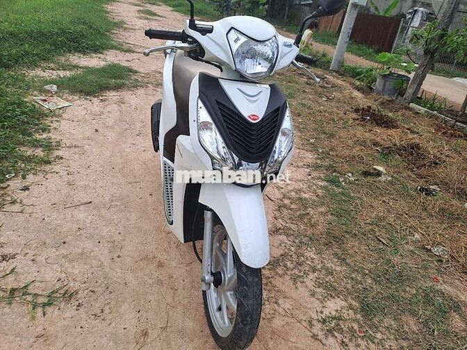 Honda Vision 2017 Trắng