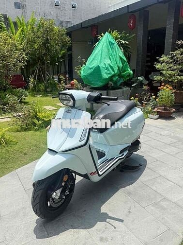 Lambretta X125 Trắng siêu lướt odo 1074 km