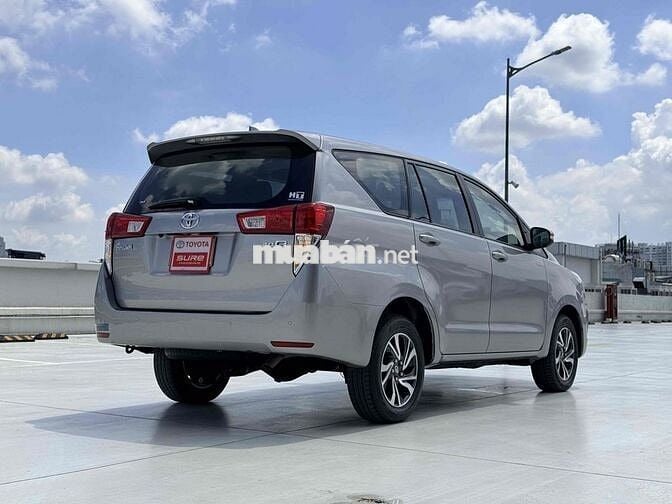 Toyota Innova 2.0E 2022 Số sàn - Còn Thương Lượng