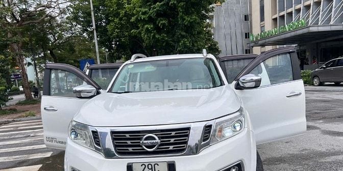 Chính chủ bán ô tô-Nisan-navara-xe bản đầy đủ hai cầu Xe màu trắng 