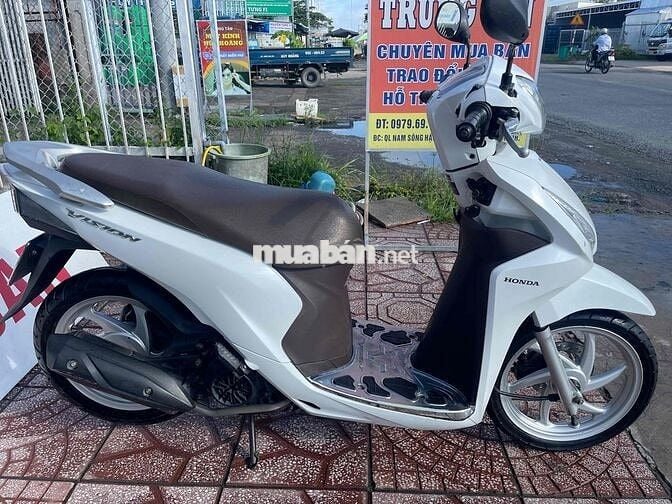 Honda Vision 2019 Trắng ngọc trinh áo lột keo