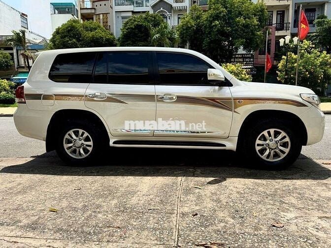 Land Cruiser Trung Đông GXR  1 chủ đại sứ quán