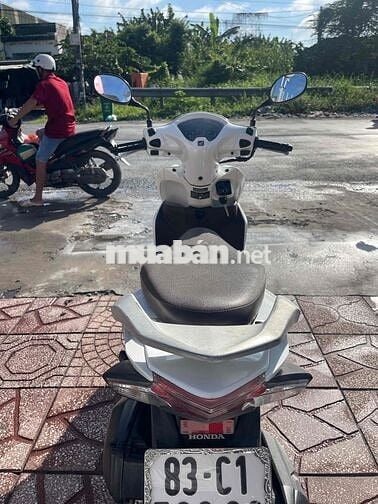 Honda Vision 2019 Trắng ngọc trinh áo lột keo