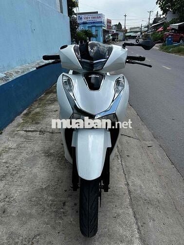 Honda SH 150i CBS Trắng