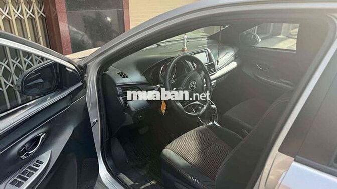 Toyota Yaris 1.3 2015 Tự động Bạc