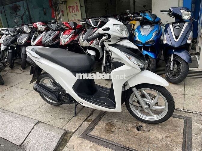Honda Vision 2018 Trắng Đã sử dụng