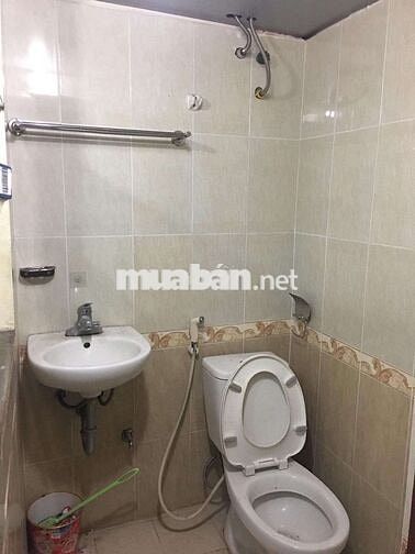 Cho thuê nhà nguyên căn gần bách khoa 
