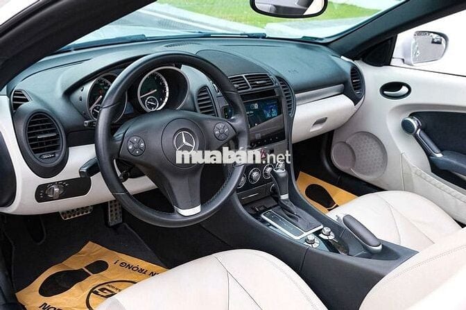 Mercedes SLK 350 Convertible 2009 Bạc 32.000km