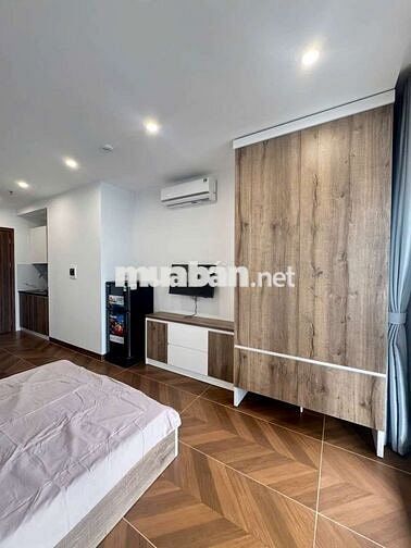 BÁN TÒA CCMN - DT 140M X 7 TẦNG , THANG MÁY , FULL NỘI THẤT