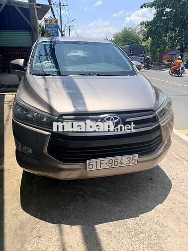 Toyota Innova 2016 Số sàn màu Nâu