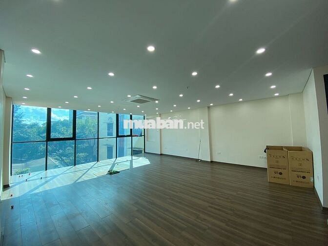 Cho thuê văn phòng Giá Tốt tại Lê Văn Lương, 15 triệu, 80 m2 LH E Đô