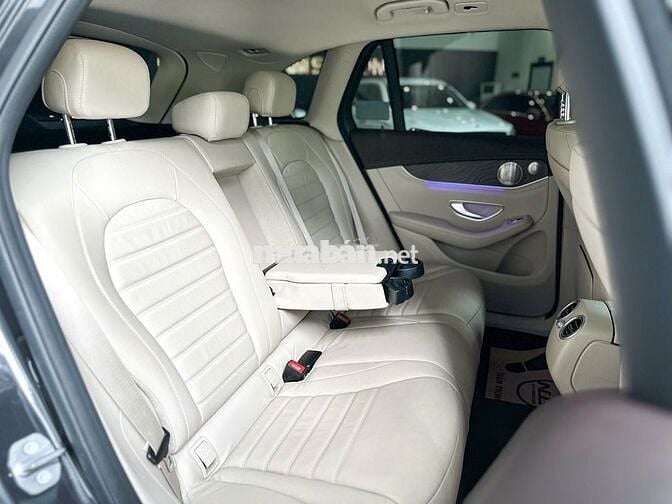 Mercedes GLC 200 4Matic 2021 Xám đen 27.000km