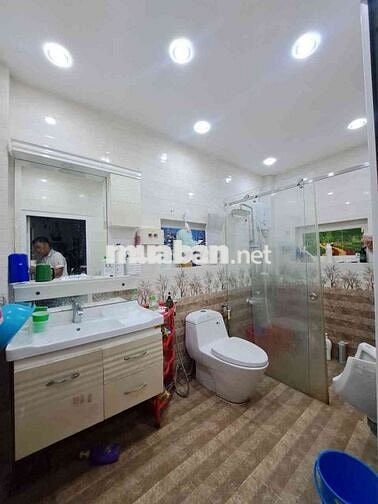 BÁN NHÀ TRƯƠNG ĐÌNH HỘI Q8- 100M2- 2 TẦNG- 5PN- SHR- NHỈNH 5Đ
-GẤP BÁN