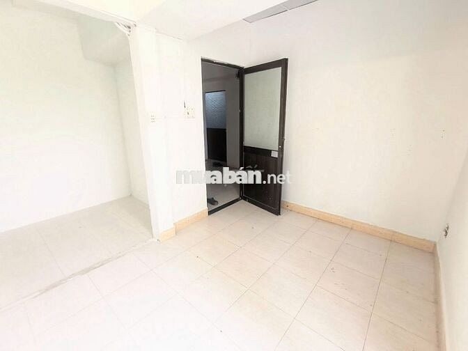 🔥 CHỐT LIỀN TAY – PHÒNG RỘNG KHÔNG CHỦ – SÁT VÁCH ĐH MỞ