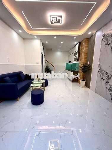 BÁN NHÀ NHỎ HẺM XE TẢI XE HƠI VIVU 2 TẦNG Ở NGAY , GIÁ TỐT
