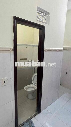 cho thuê nhà nguyên căn, nội thất cơ bản