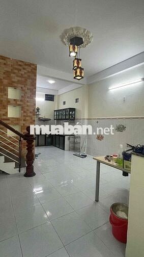 cho thuê nhà nguyên căn, nội thất cơ bản