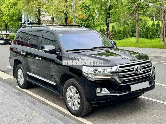 Toyota Land Cruiser VX 2016 4.6 V8 Đen