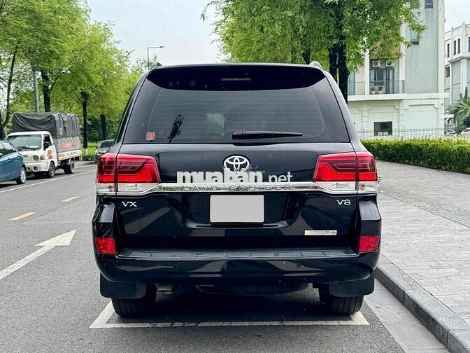 Toyota Land Cruiser VX 2016 4.6 V8 Đen