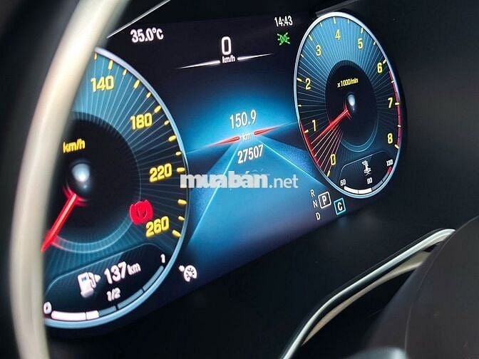 Mercedes GLC 200 4Matic 2021 Xám đen 27.000km