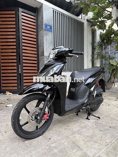 Vision 2022 Đen bóng bản đặc biệt B.số 43