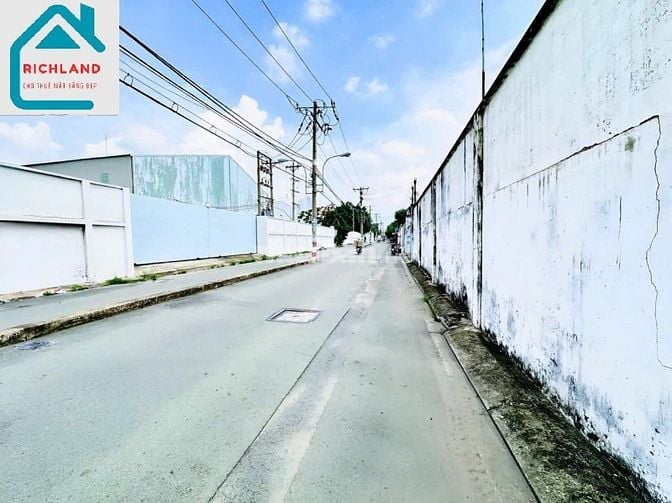 Cho thuê kho HXH: Hương Lộ 2, Bình Trị Đông, Bình Tân_DT: 8.000m²