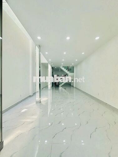 RẺ NHÌ QUẬN 10 - 814AA Sư Vạn Hạnh , P.12, Q.10 - 5x20m DTSD 400m2