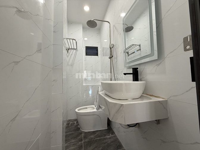 Cần bán nhà hẻm xe hơi 12m ngay Dương Bá Trạc Q.8 - 3,7m x 16m