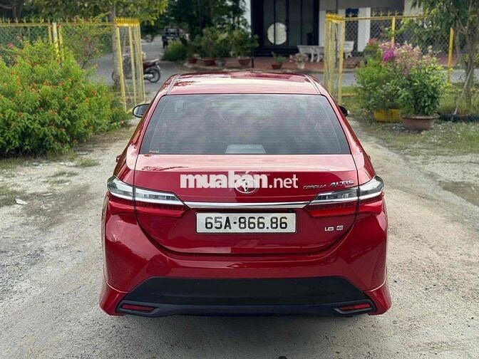 Toyota Altis 1.8E 2020