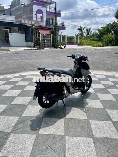 Honda SH Mode 2025 Xám 2000 km