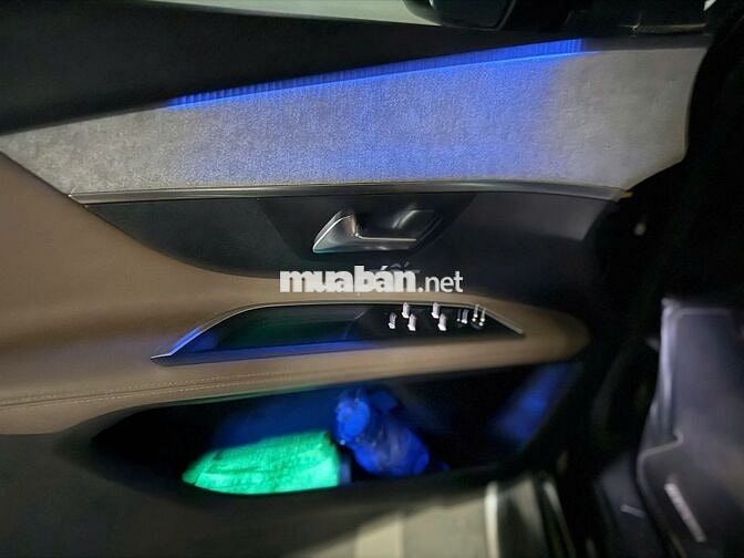 Peugeot 3008 GT full option 2022 Đen