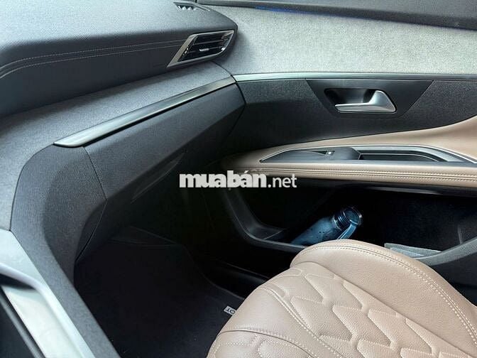 Peugeot 3008 GT full option 2022 Đen