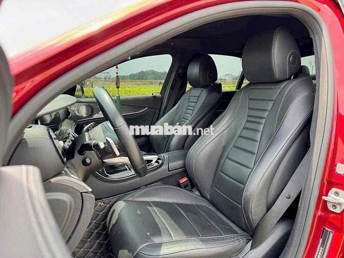 Mercedes-Benz E300 AMG 2020 Đỏ