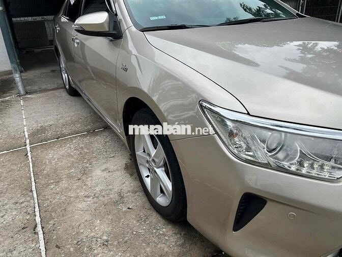 Toyota Camry 2.5Q 2017 Vàng cát