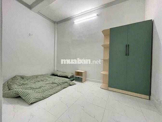 cho thuê nhà nguyên căn full nội thật 4pn 2wc vị trí đg lê hồng phong