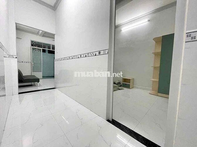 cho thuê nhà nguyên căn full nội thật 4pn 2wc vị trí đg lê hồng phong