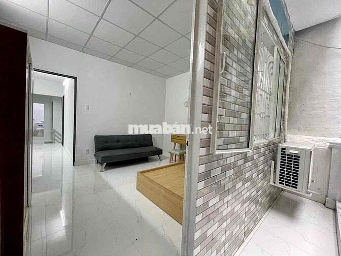 cho thuê nhà nguyên căn full nội thật 4pn 2wc vị trí đg lê hồng phong