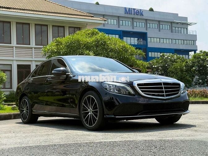 Mercedes-Benz C200 Exclusive 2020 23.600 km