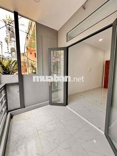🏠 Nhà Phú Nhuận - hẻm xe tải trải nhựa - sát mặt tiền - đất thổ cư vuô