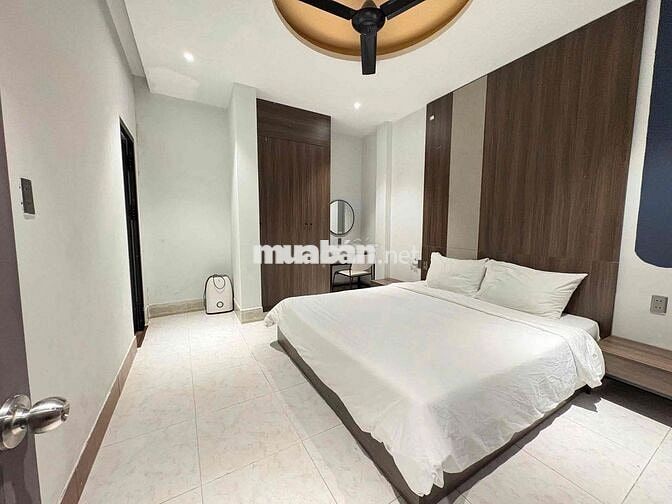Bán toà căn hộ doanh thu 85 triệu/ tháng ngay trung tâm