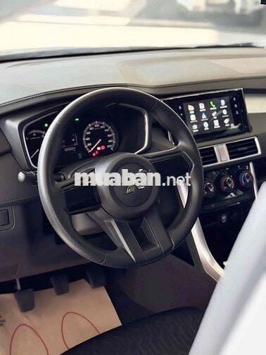 Mitsubishi Xpander 7 chỗ màu Trắng