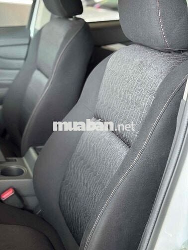 Mitsubishi Xpander 7 chỗ màu Trắng