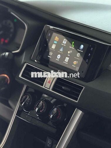 Mitsubishi Xpander 7 chỗ màu Trắng