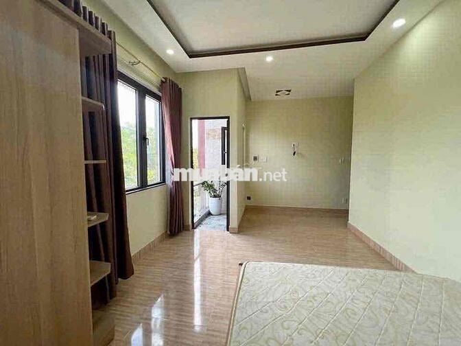 Nhà Mặt Tiền 5 Phòng Ngủ Full Nội Thất