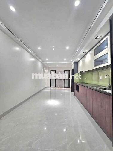 Chủ Cần Tiền Nên Bán Rẻ - Sổ Đỏ Sẵn Giao Dịch - Lõi Bồ Đề Long Biên